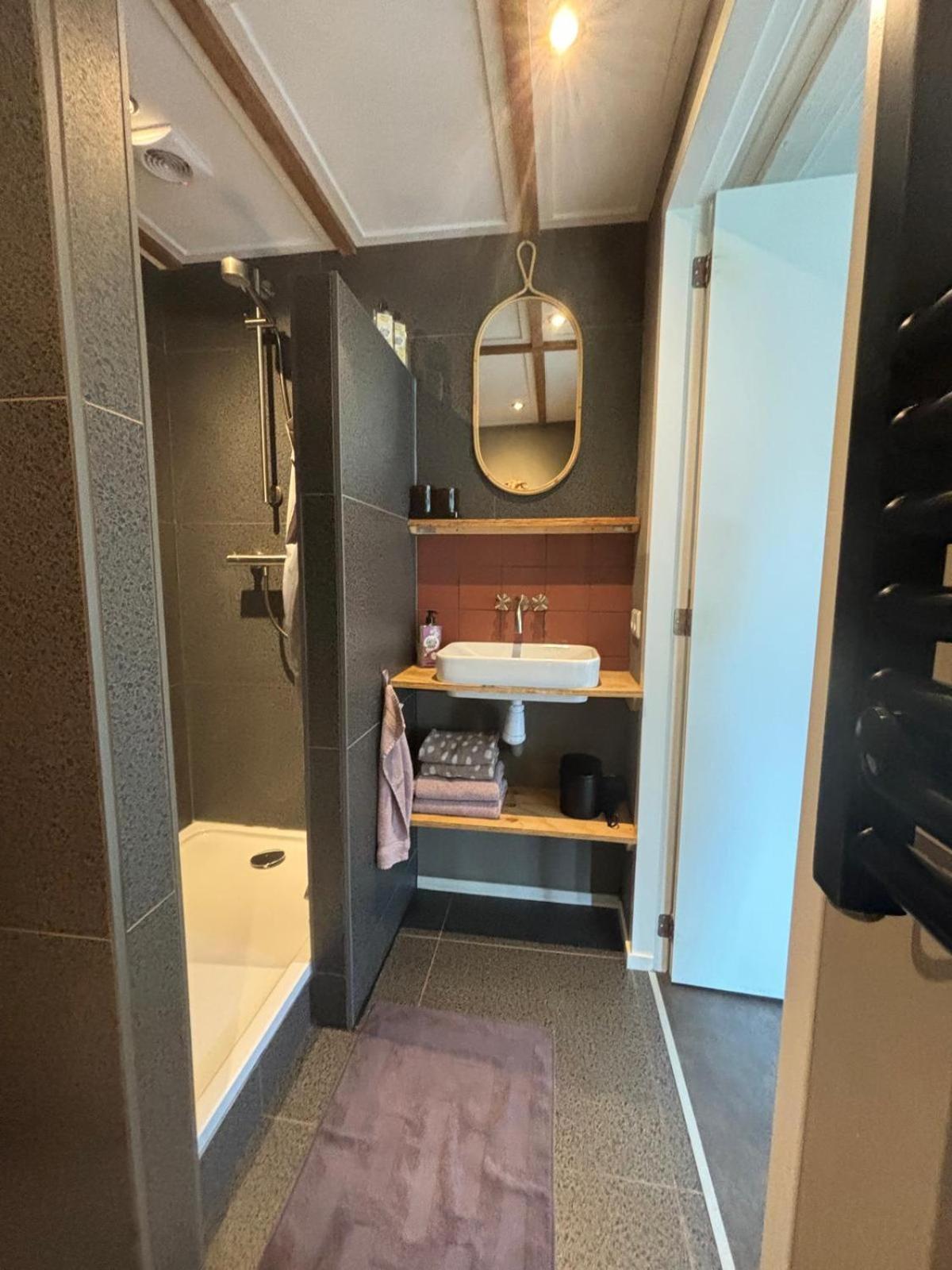 Tiny House De Smederij Villa Peize Ngoại thất bức ảnh